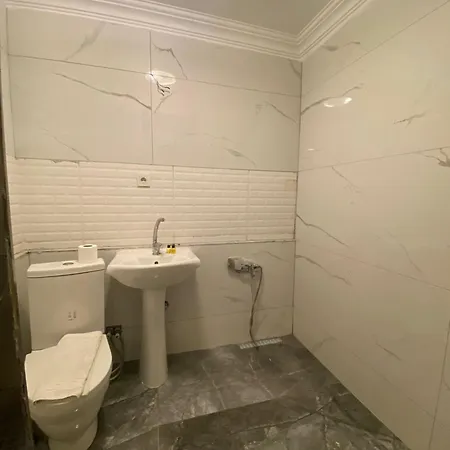 Ramo'S Aparatments & Suites Istanboel Buitenkant foto